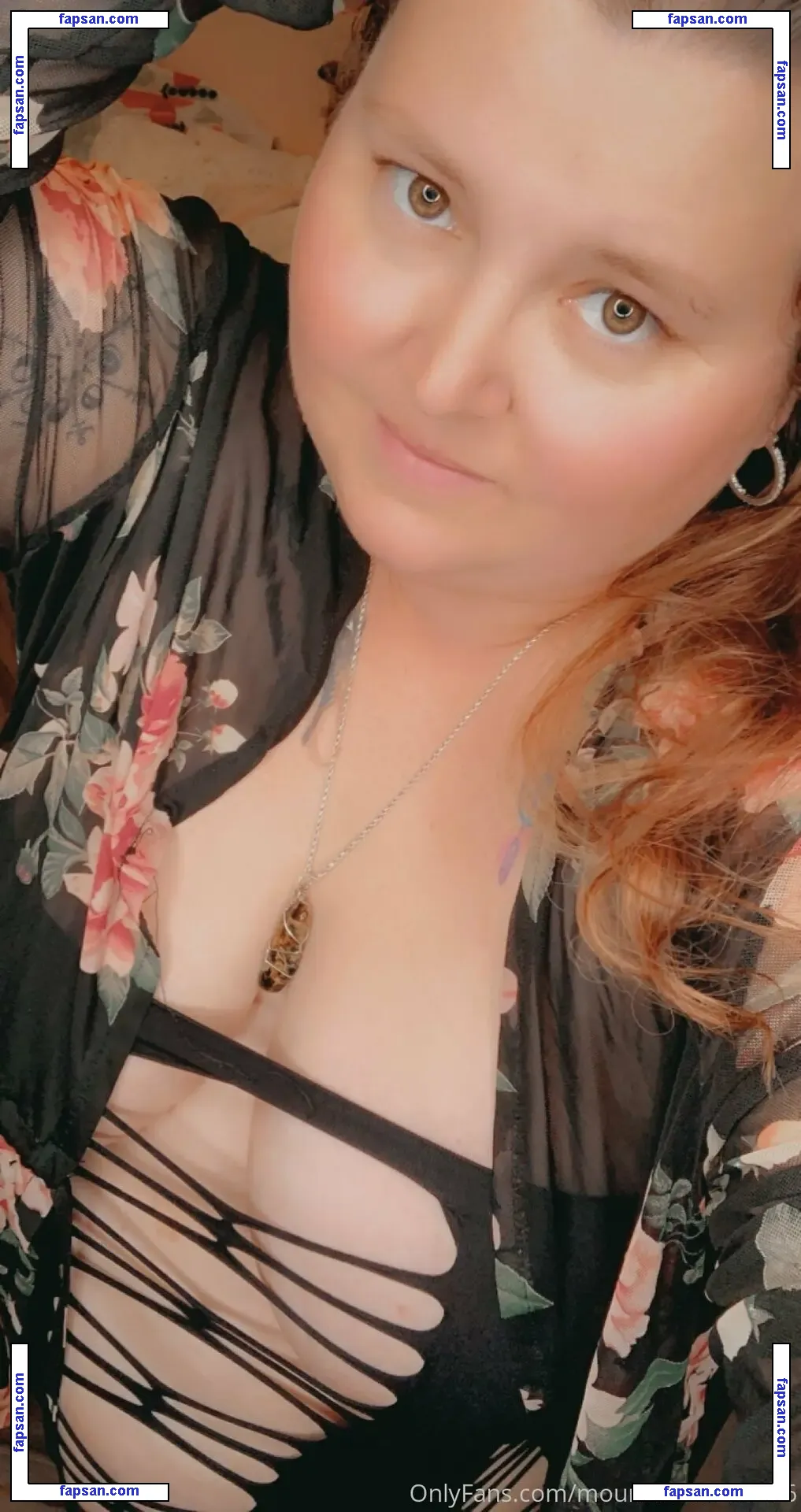 mountainmama586 nude photo #0001 from OnlyFans