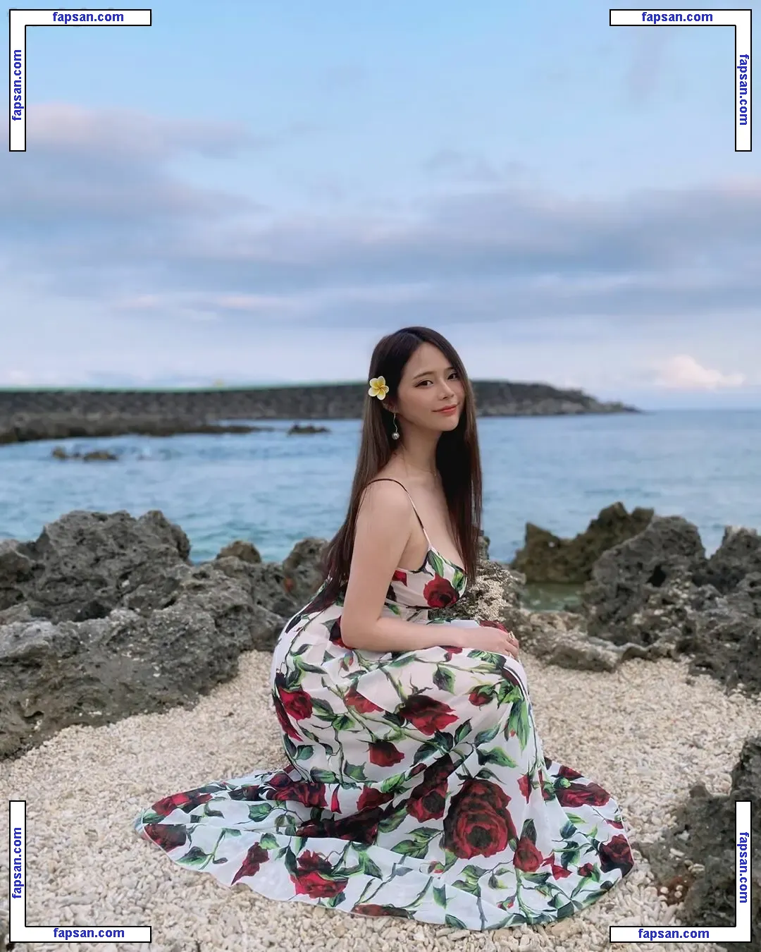 Mov19960908 nude photo #0006 from OnlyFans