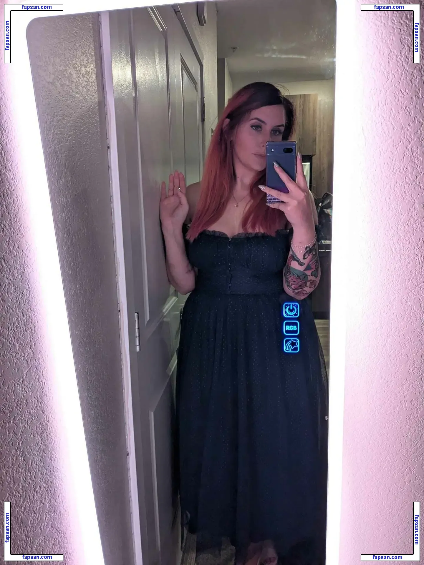 Moxier4wr nude photo #0023 from OnlyFans
