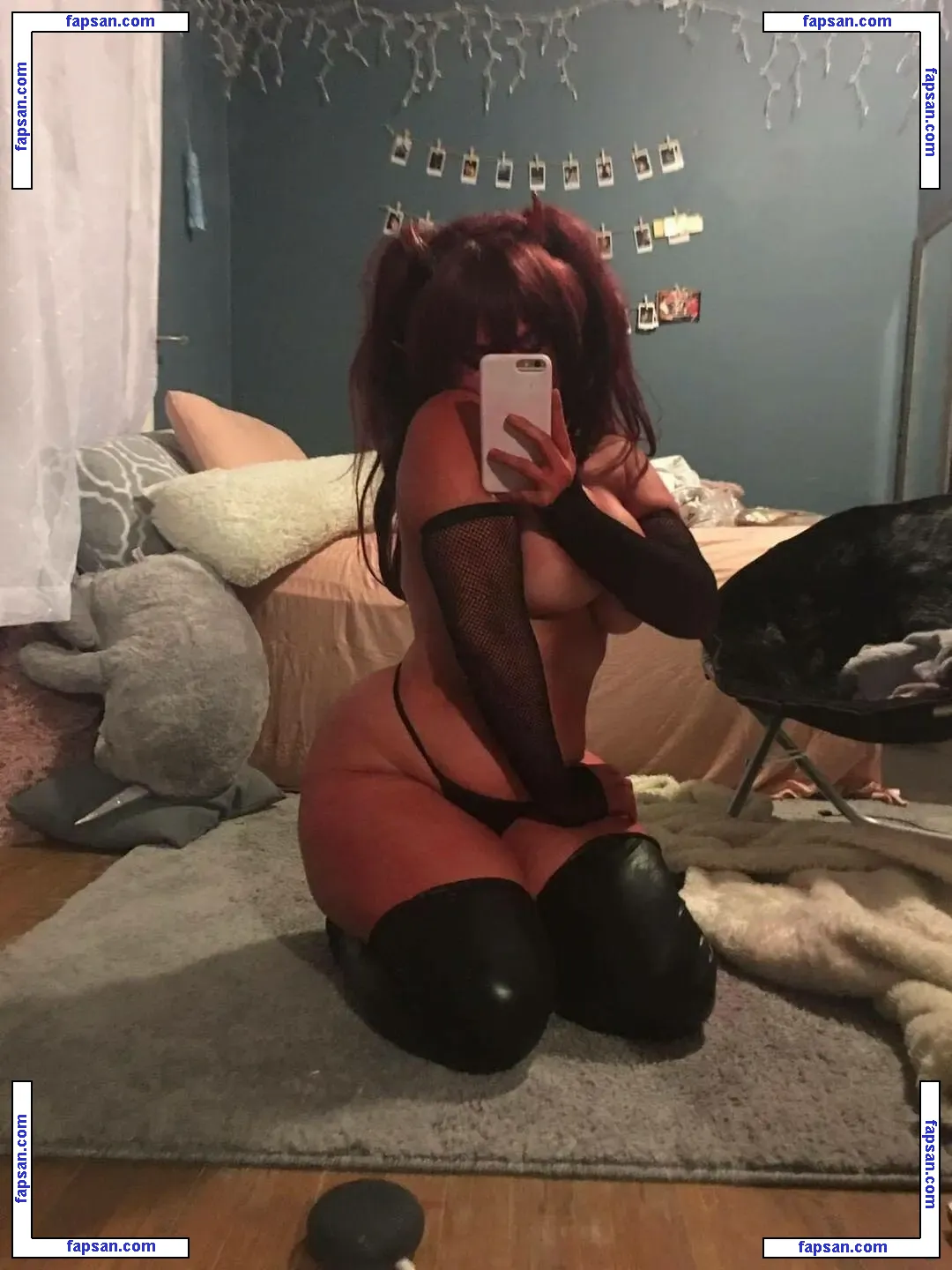 Moyumii nude photo #0369 from OnlyFans