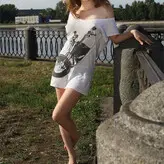 MPLStudios голая #0713