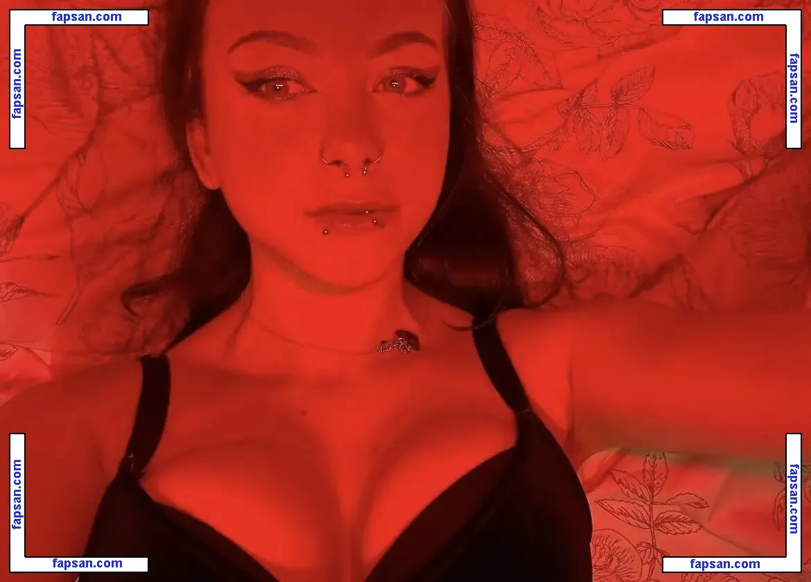 mrandmrsblack nude photo #0001 from OnlyFans