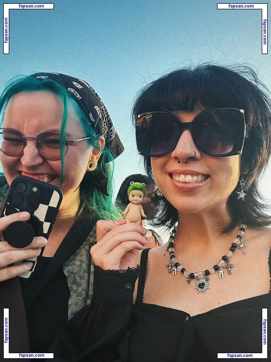 Mrizzy голая фото #0001 с Онлифанс