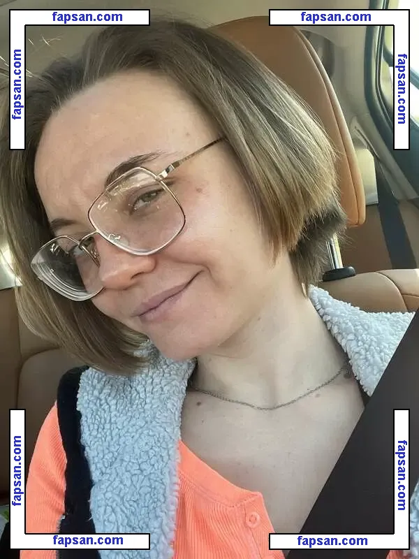 Mrs.Dainty nude photo #0013 from OnlyFans