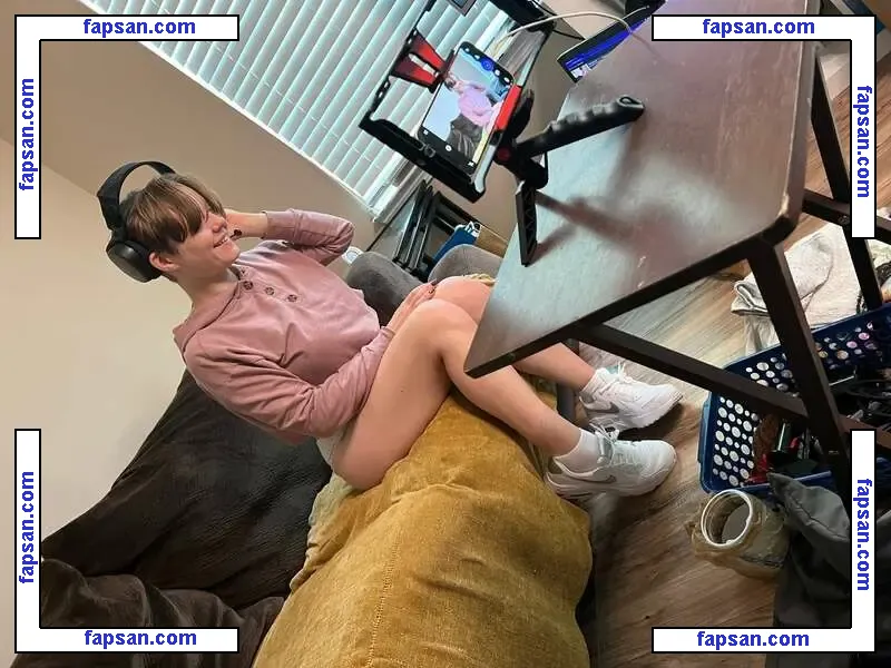 Mrs.Dainty nude photo #0026 from OnlyFans