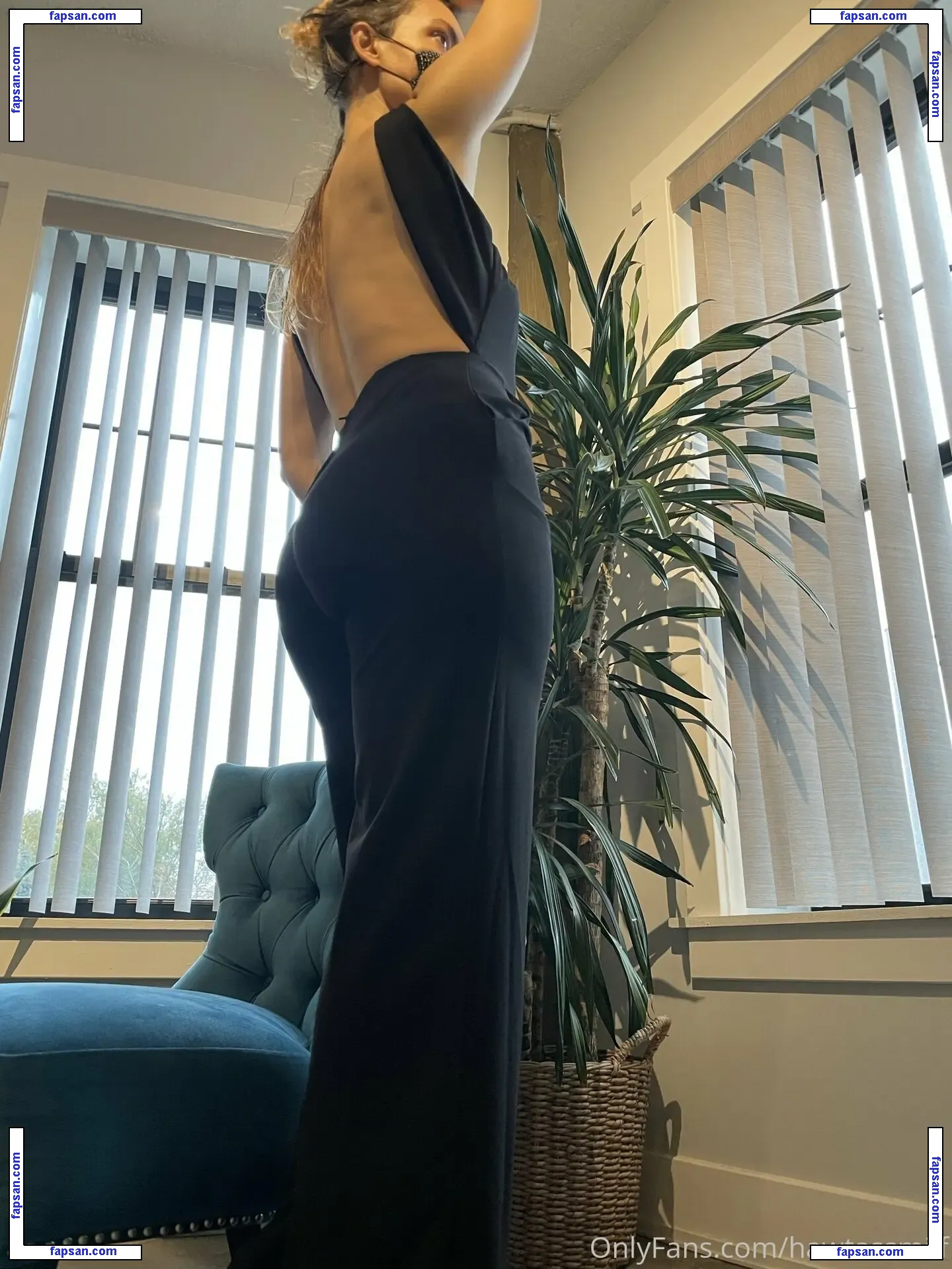 mrs.hawtcakes nude photo #0022 from OnlyFans