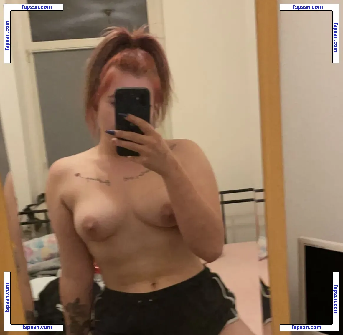 Mrs._Strxng nude photo #0019 from OnlyFans