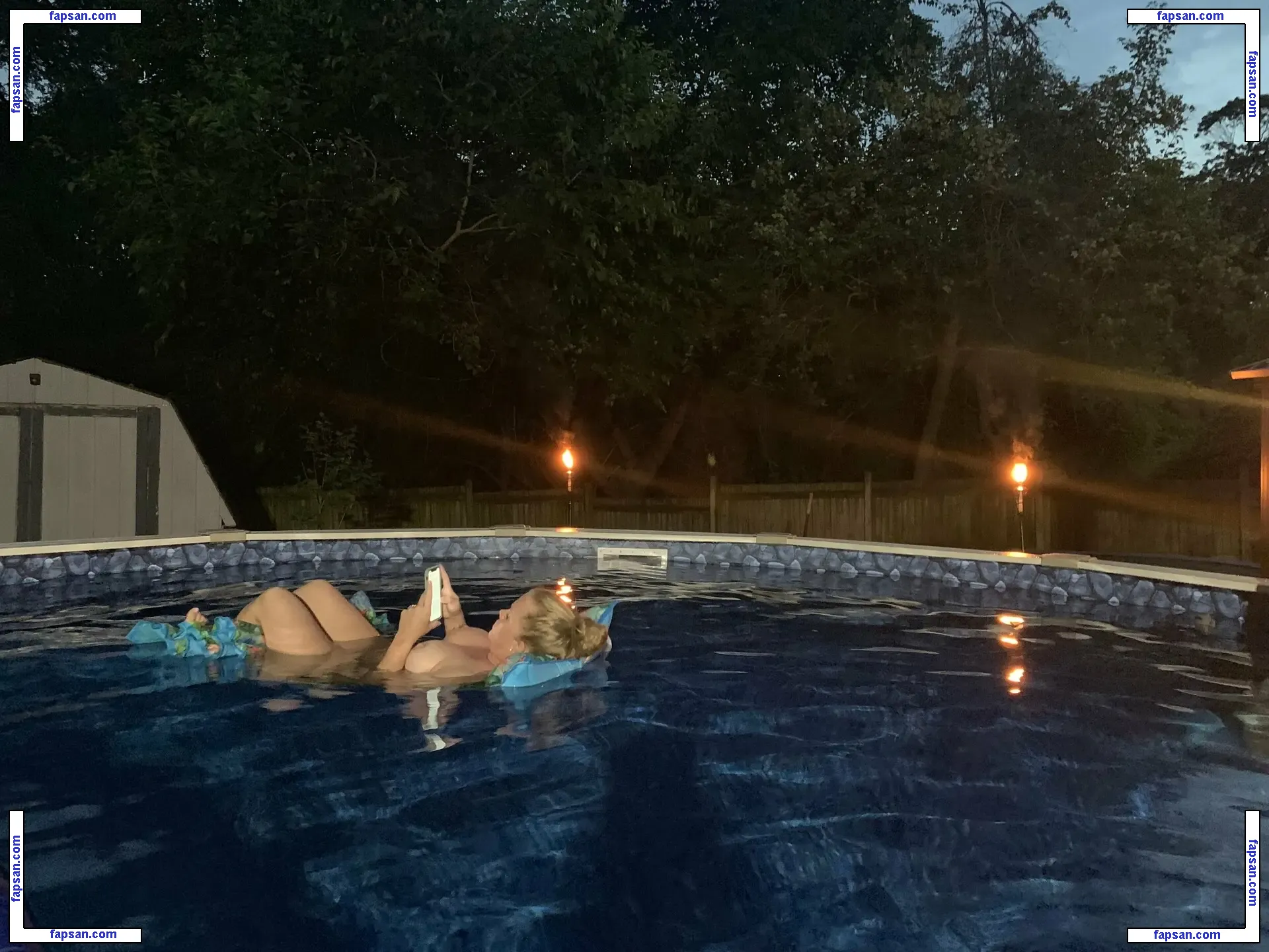 mrselliebrooks nude photo #0031 from OnlyFans