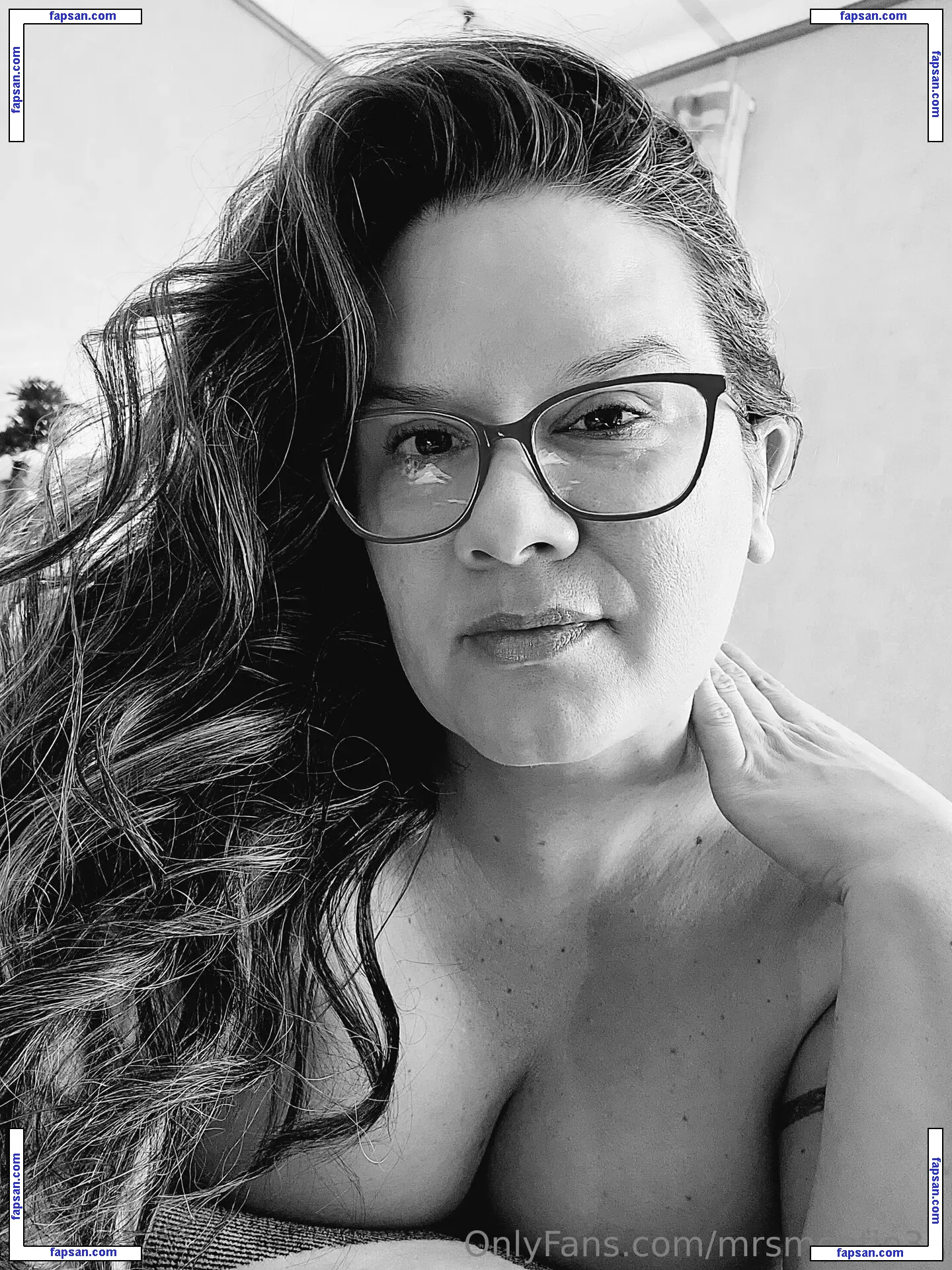 mrsmeatie33 nude photo #0009 from OnlyFans
