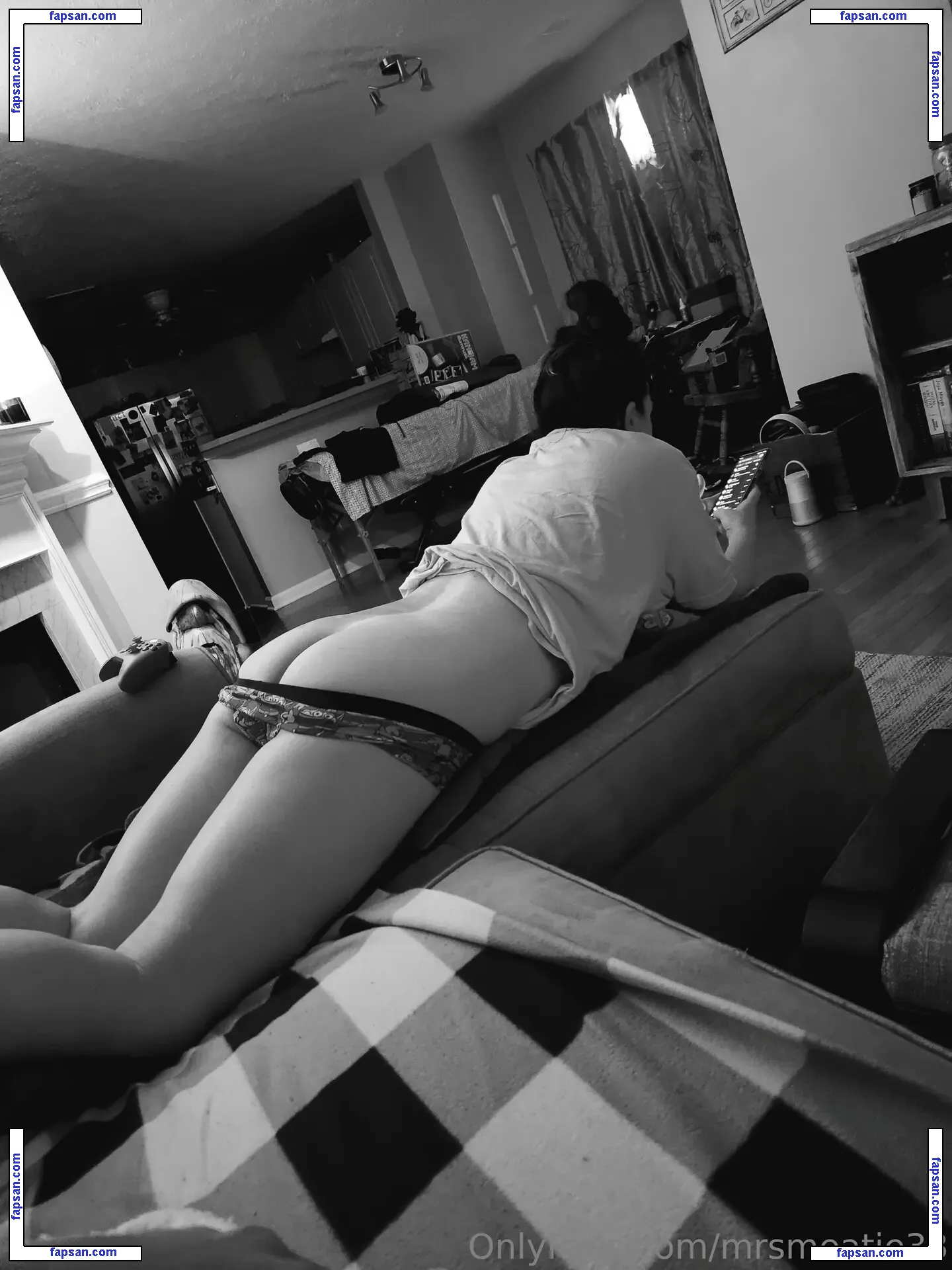 mrsmeatie33 nude photo #0014 from OnlyFans