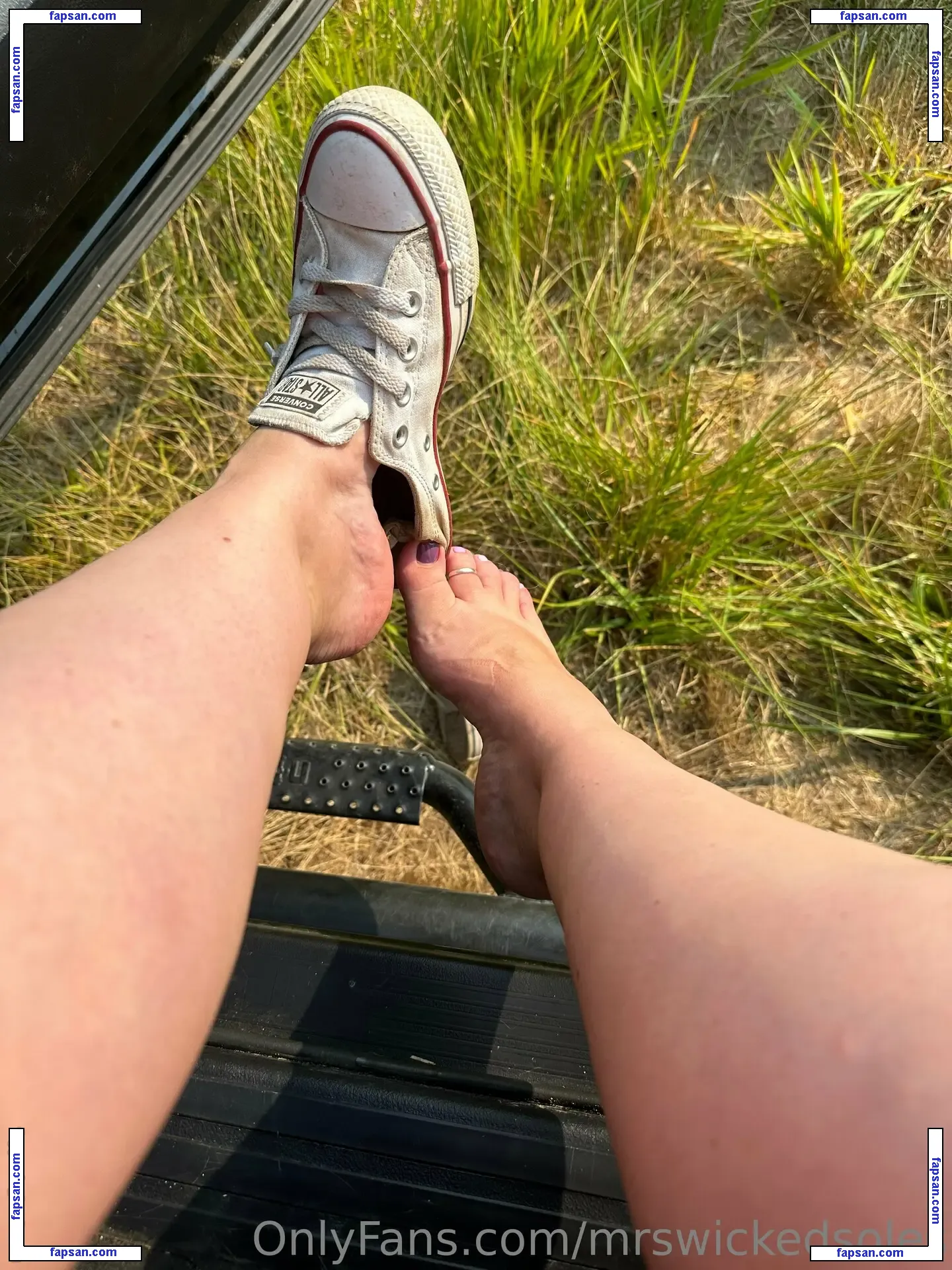 mrswickedsoles nude photo #0022 from OnlyFans