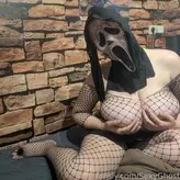 Ms. Cherry голая #0004