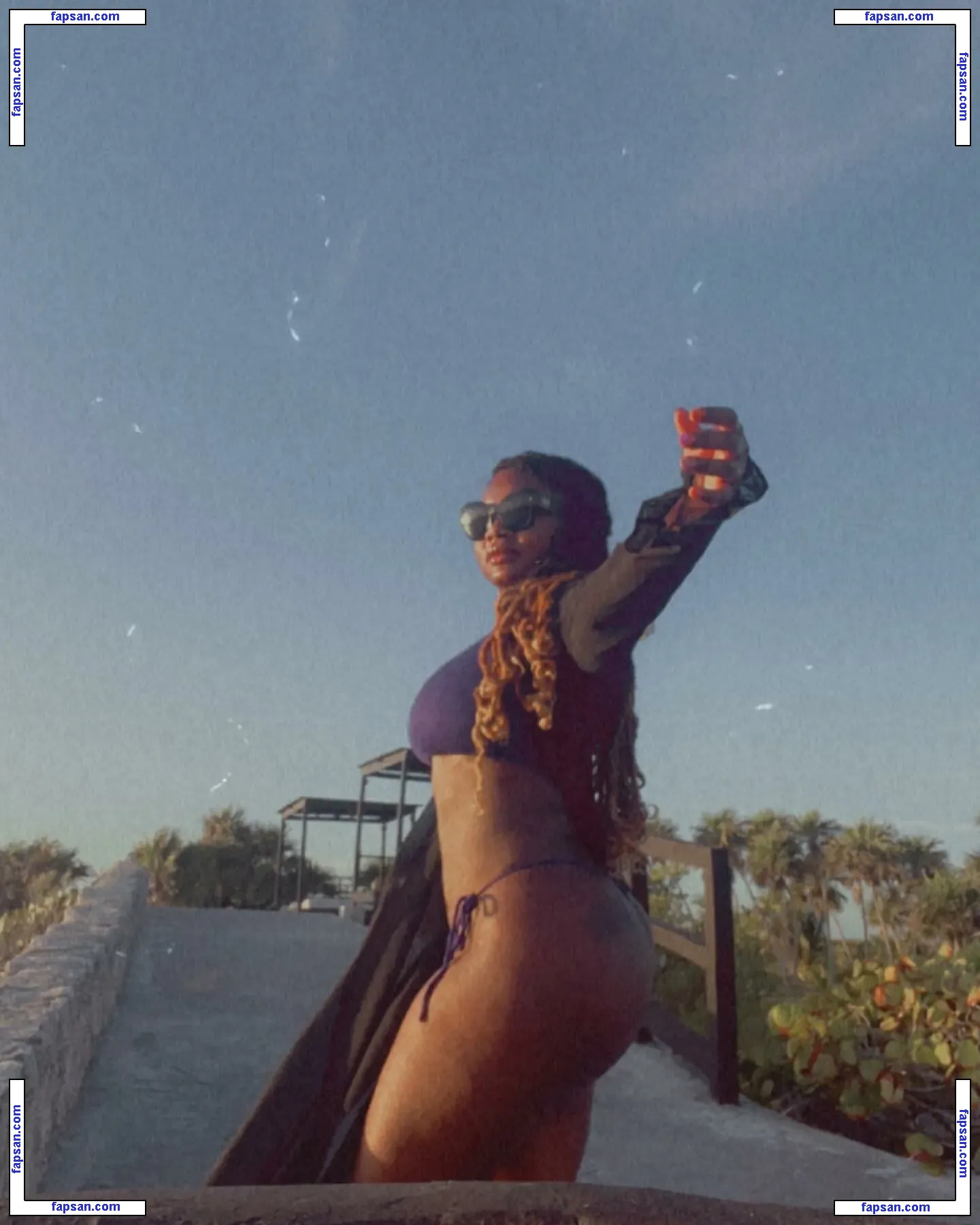 ms.howshename868 nude photo #0010 from OnlyFans