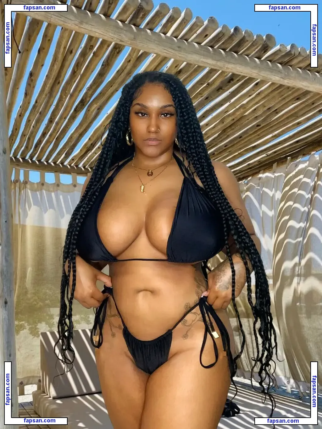 Ms.Jazzybelle nude photo #0002 from OnlyFans