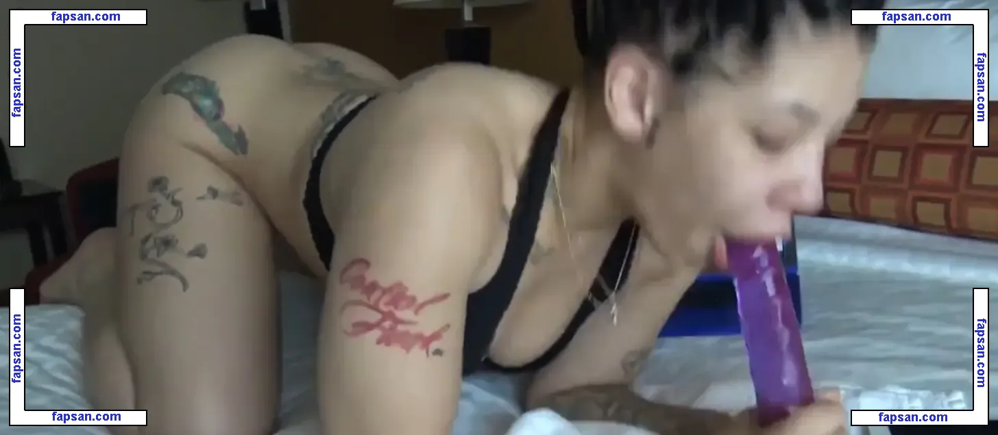 Ms Naturals nude photo #0031 from OnlyFans