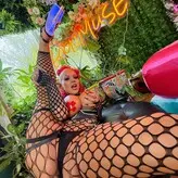 Ms. Red XXX голая #0041