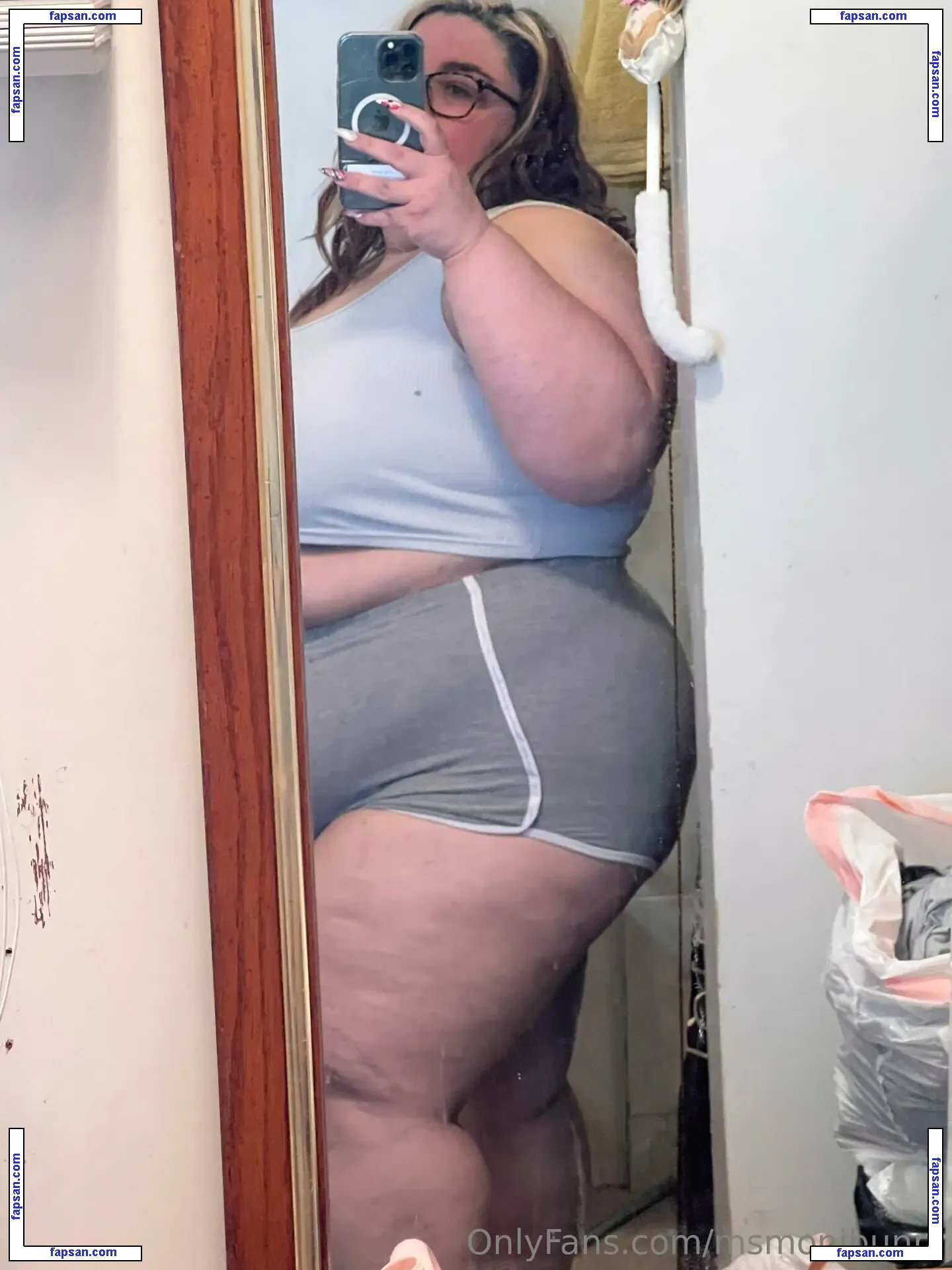 msmonibunni nude photo #0011 from OnlyFans
