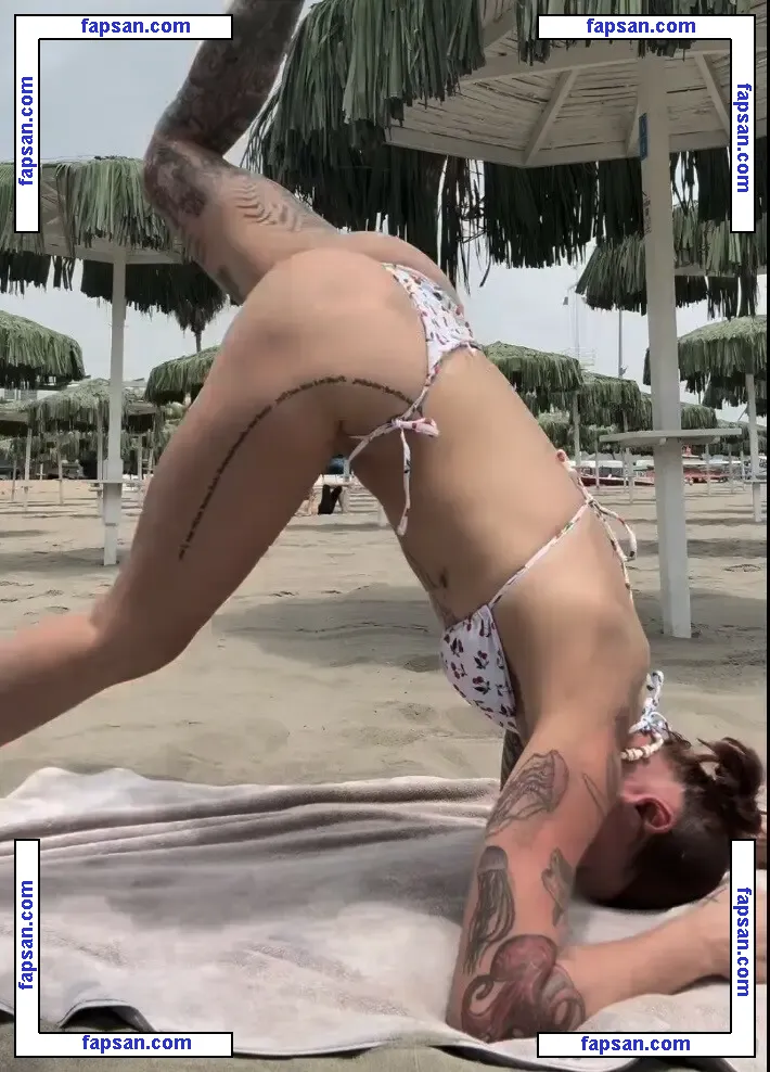 MsTattedbuckets nude photo #0023 from OnlyFans