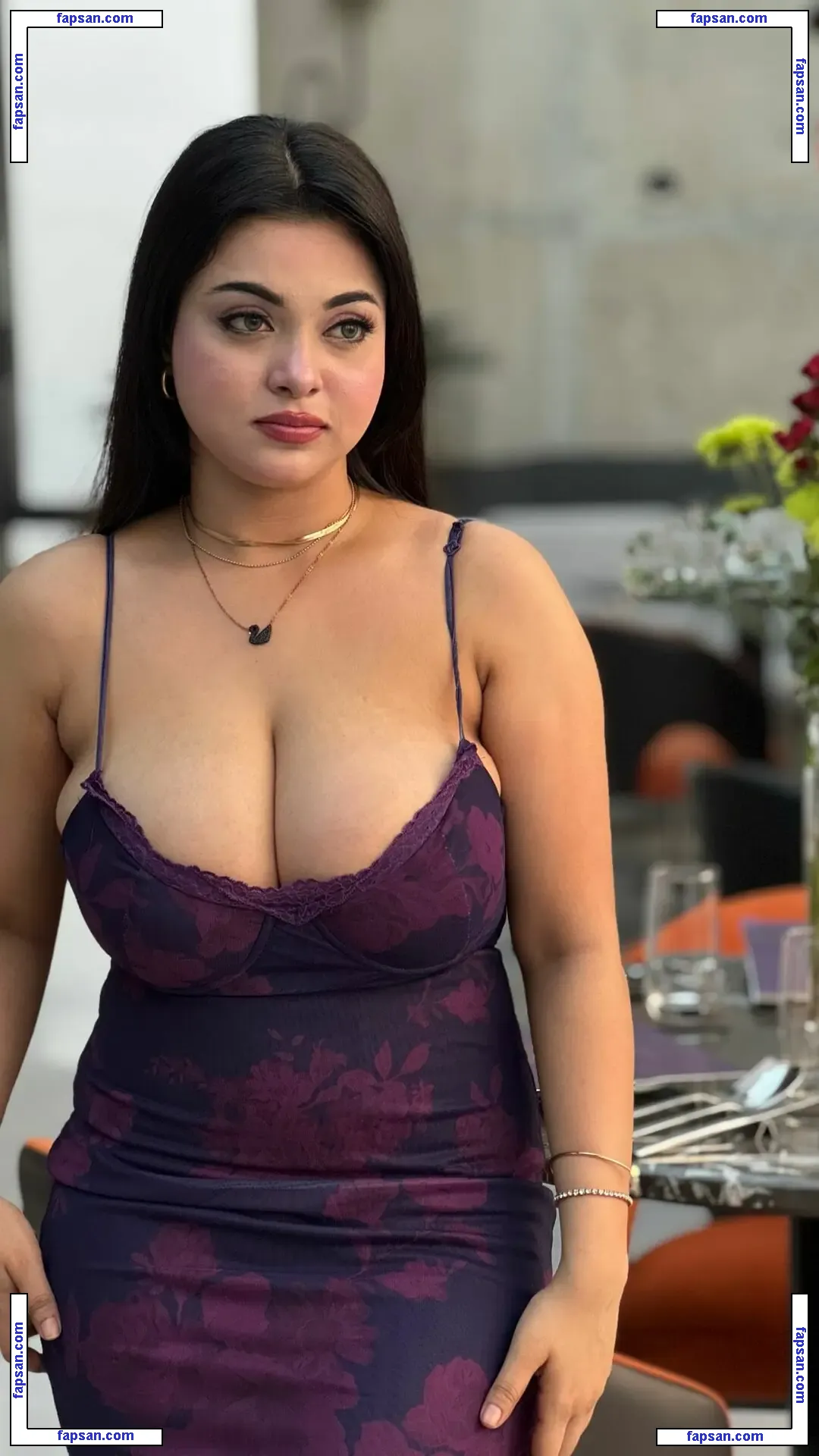 mumtahinaaa_ nude photo #0003 from OnlyFans