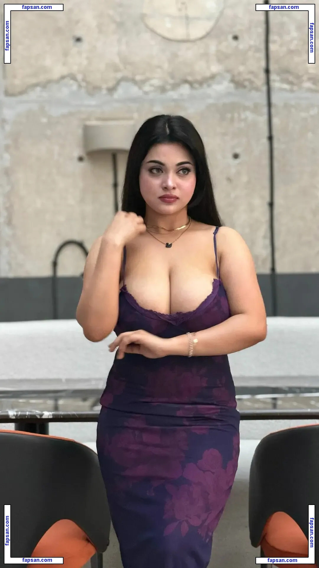 mumtahinaaa_ nude photo #0006 from OnlyFans