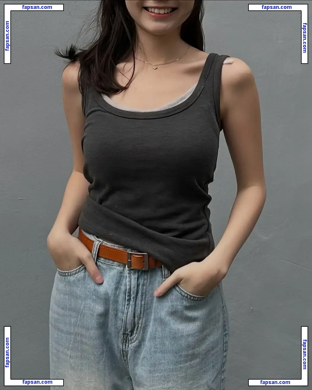 mung.yu nude photo #0005 from OnlyFans