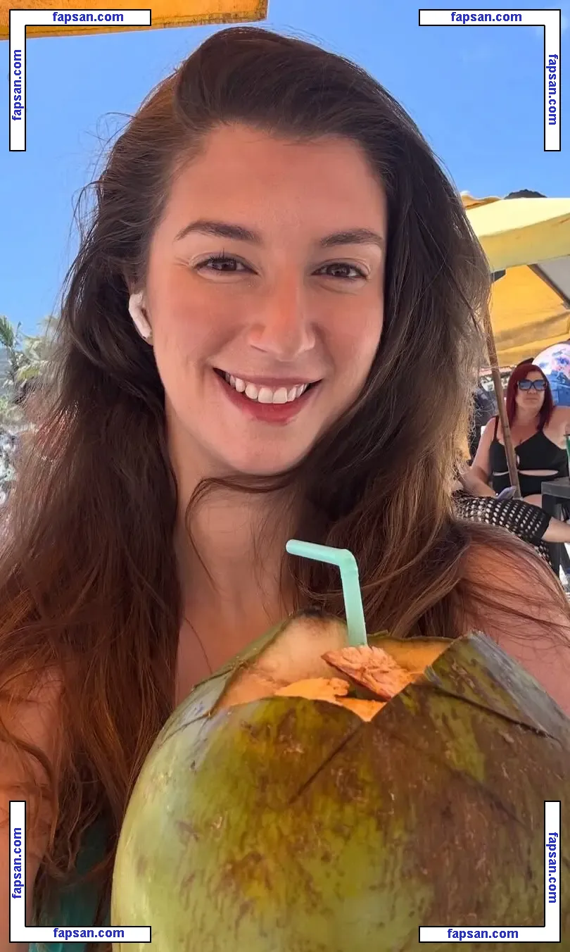 Munick Davanzo nude photo #0002 from OnlyFans