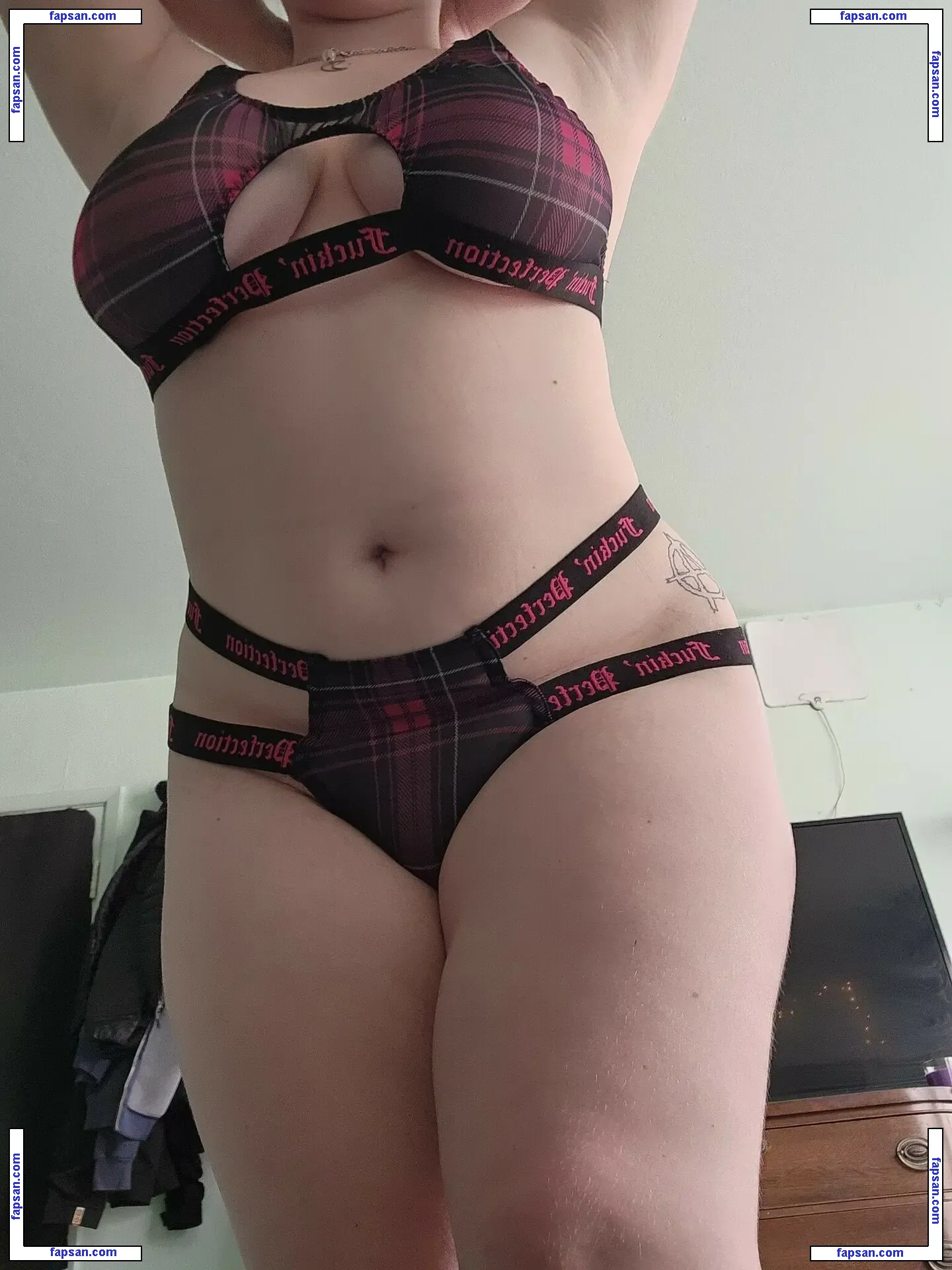 Murrsuit nude photo #0229 from OnlyFans