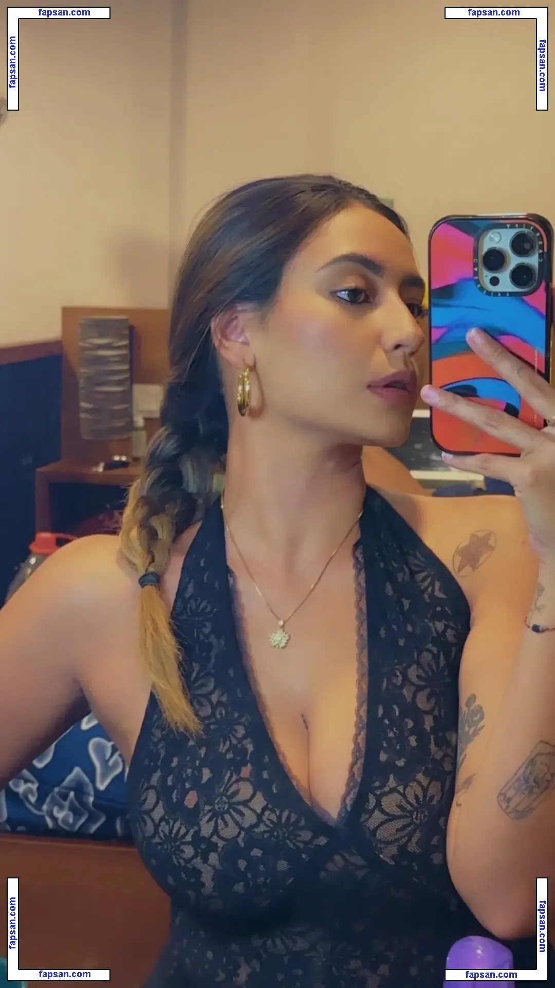 Mutiara Hazle nude photo #0005 from OnlyFans