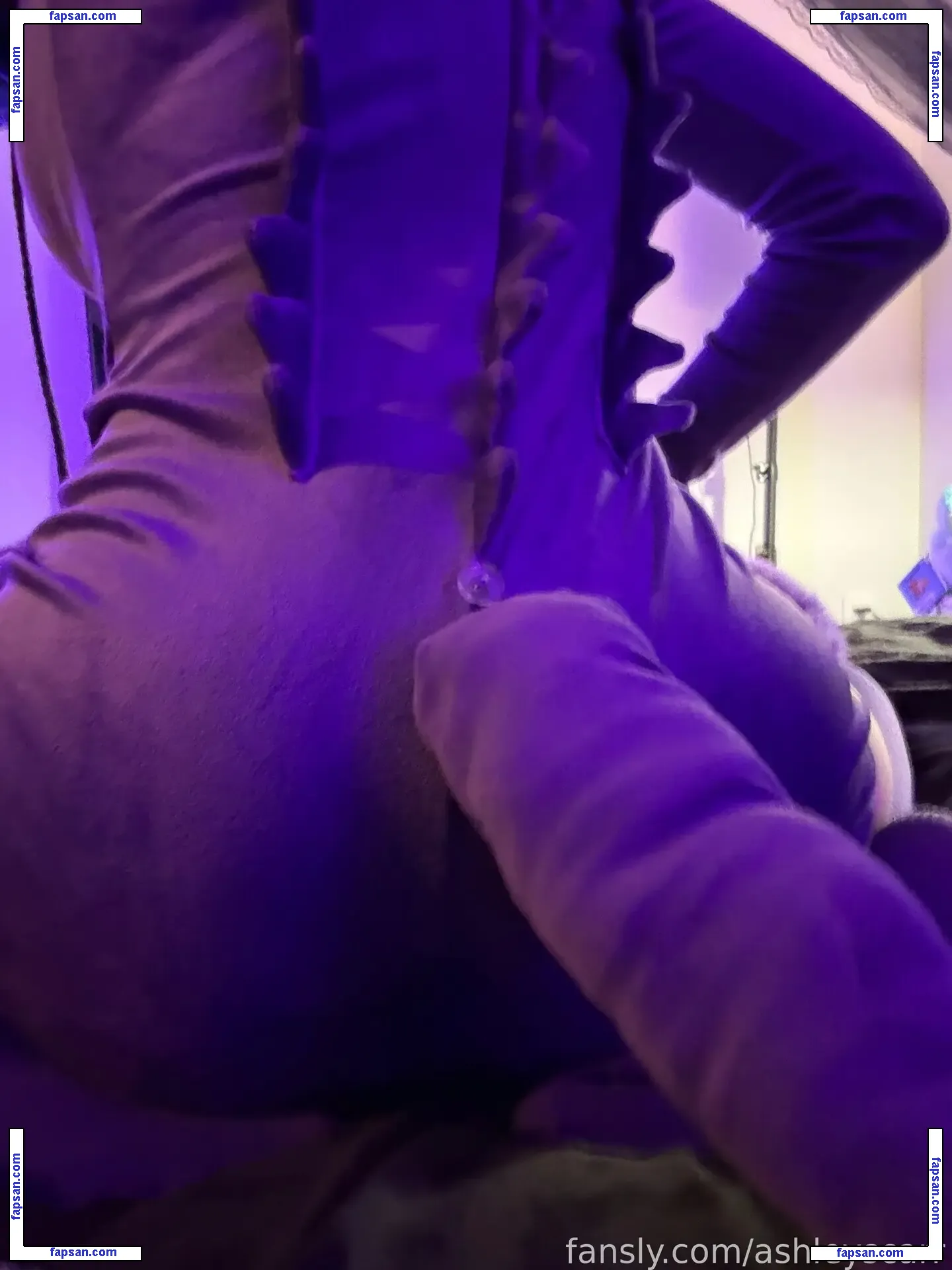 m.vlntn__ голая фото #0106 с Онлифанс