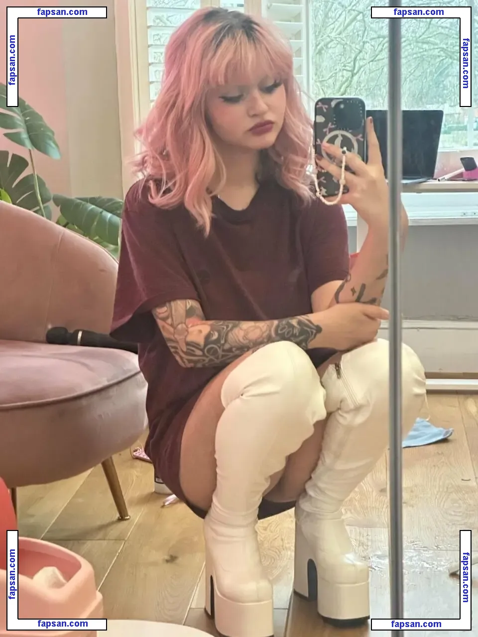 mxwillowneptune nude photo #0001 from OnlyFans