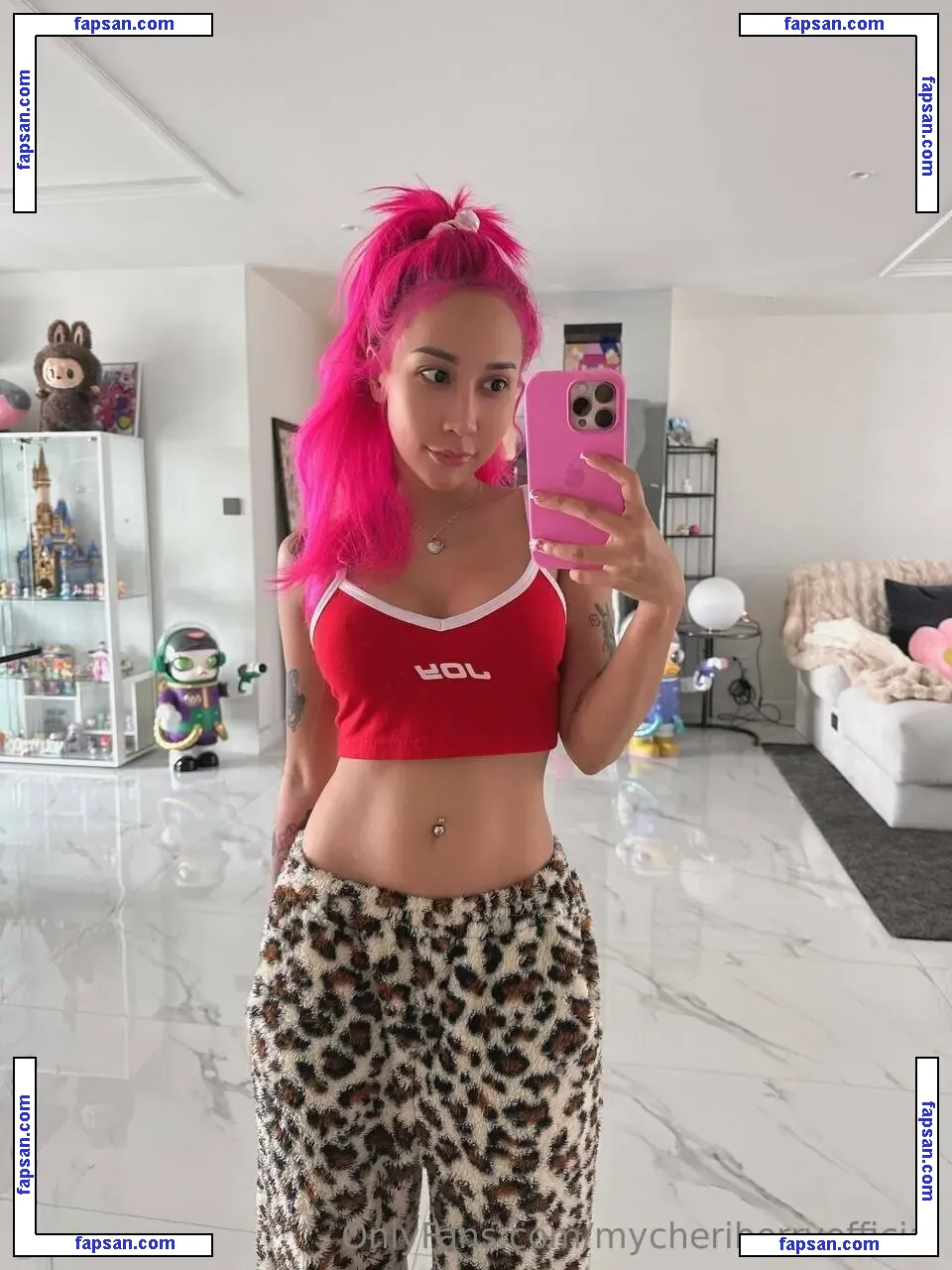 mycheriberryofficial nude photo #0066 from OnlyFans