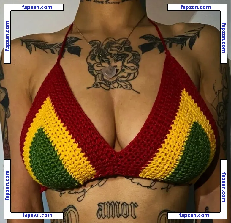 Myorenzii nude photo #0016 from OnlyFans