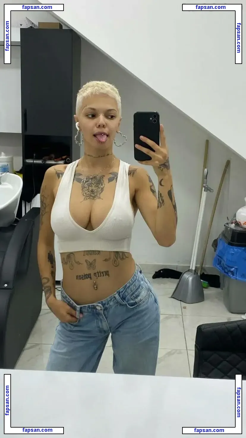 Myorenzii nude photo #0019 from OnlyFans