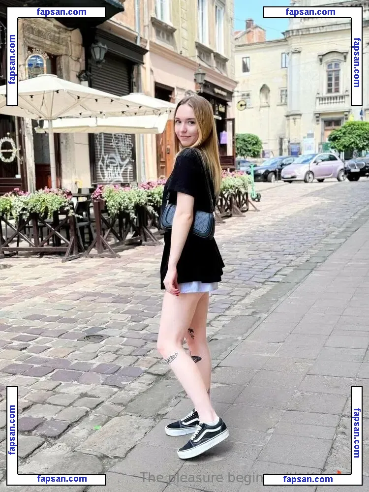 mysterious_hotkris nude photo #0034 from OnlyFans