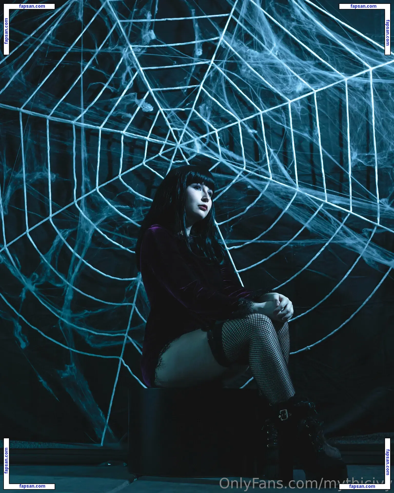 mythicivy голая фото #0034 с Онлифанс