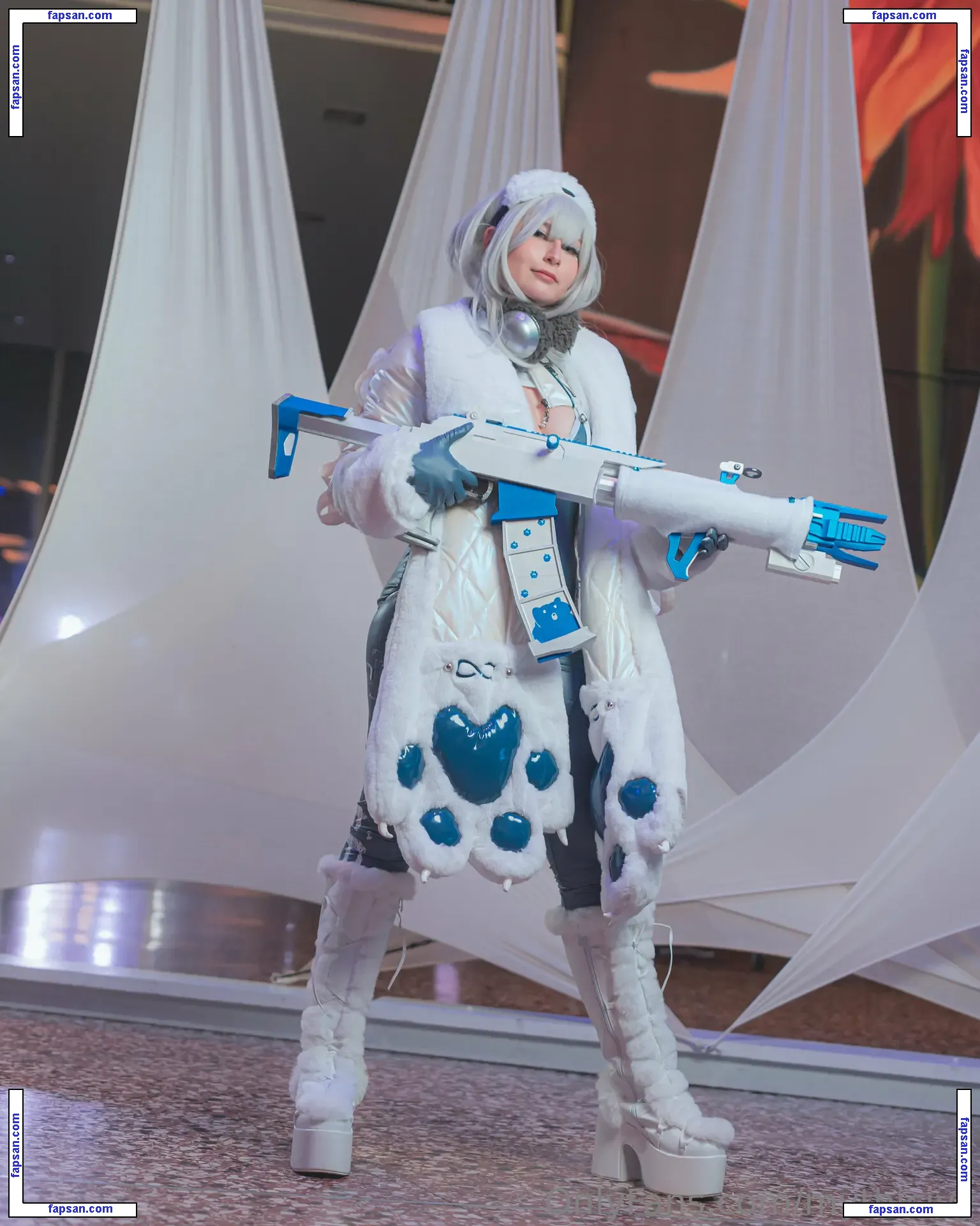 mythicivy голая фото #0049 с Онлифанс