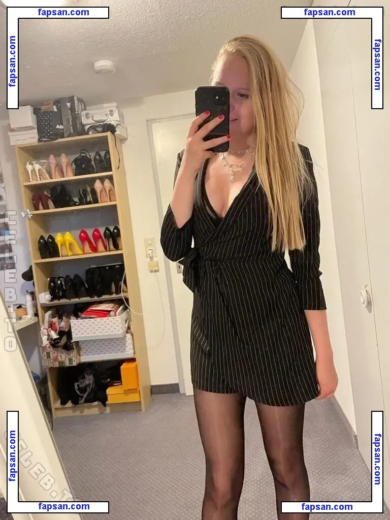 Mytightfashion голая фото #0035 с Онлифанс