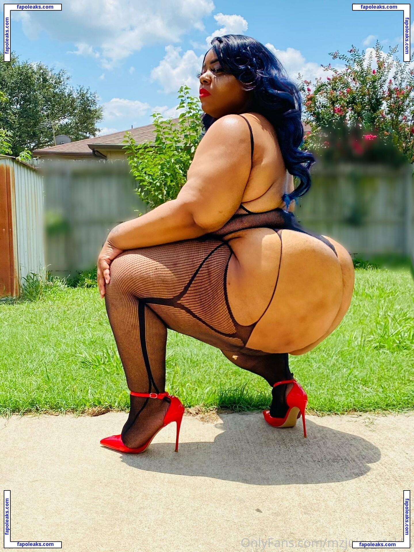 mzjuicy_stakks nude photo #0005 from OnlyFans