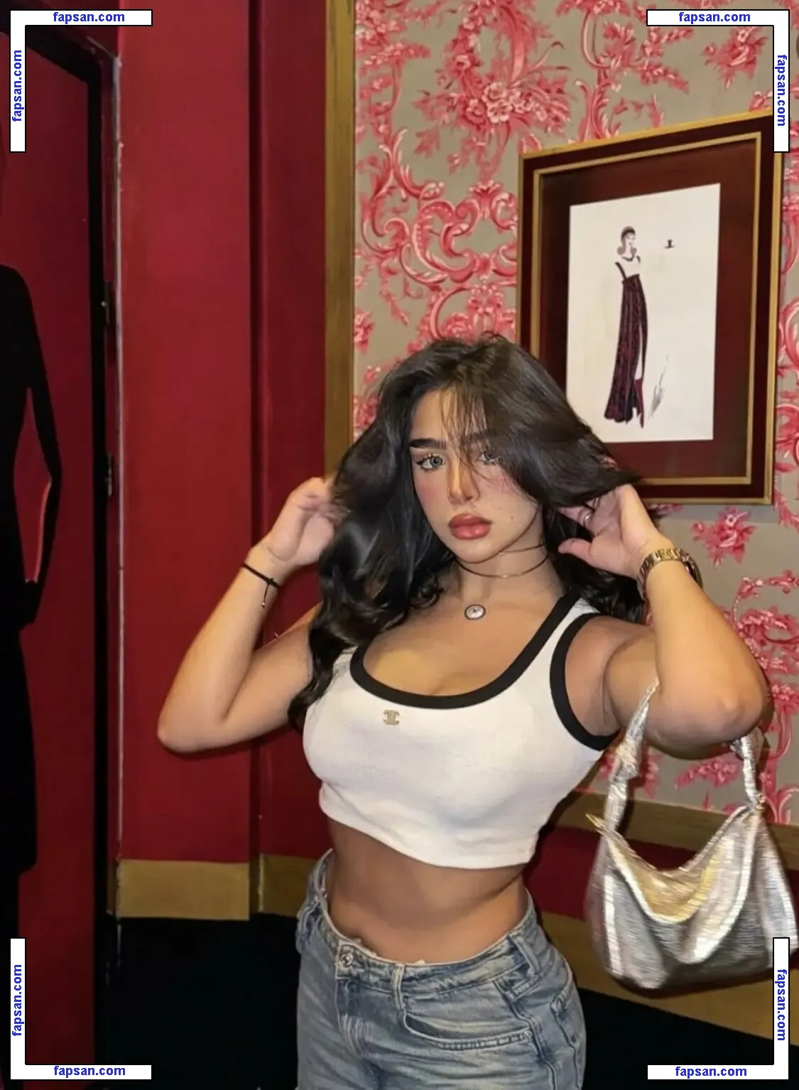 nadiasultanx nude photo #0012 from OnlyFans