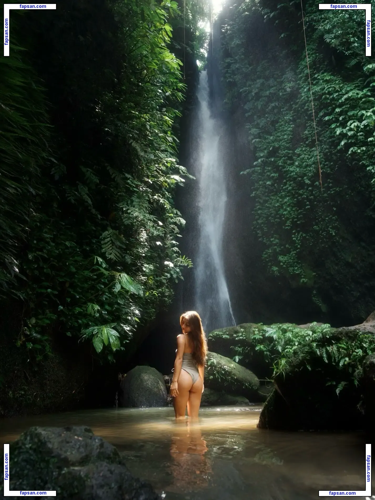 Naho Nishikawaka nude photo #0039 from OnlyFans