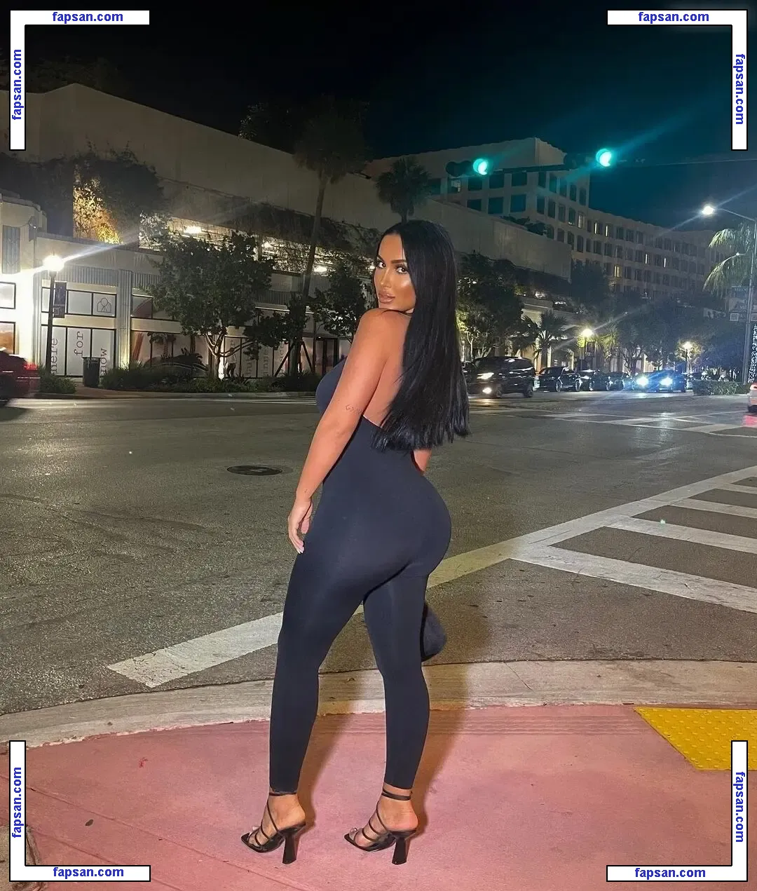 nahrinblack nude photo #0012 from OnlyFans