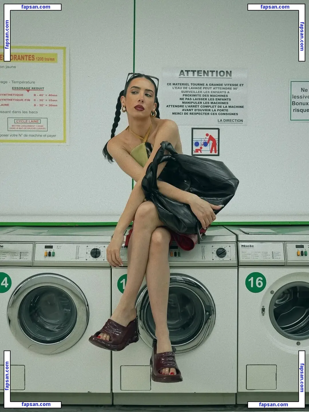 Naika nude photo #0006 from OnlyFans