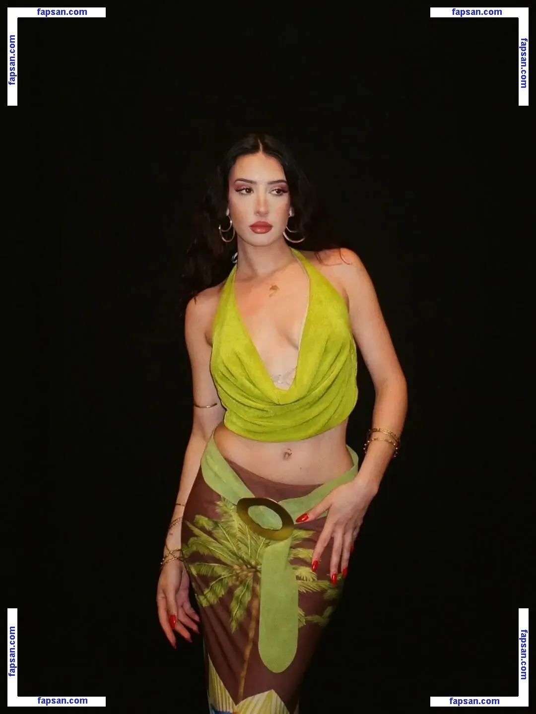 Naika nude photo #0015 from OnlyFans