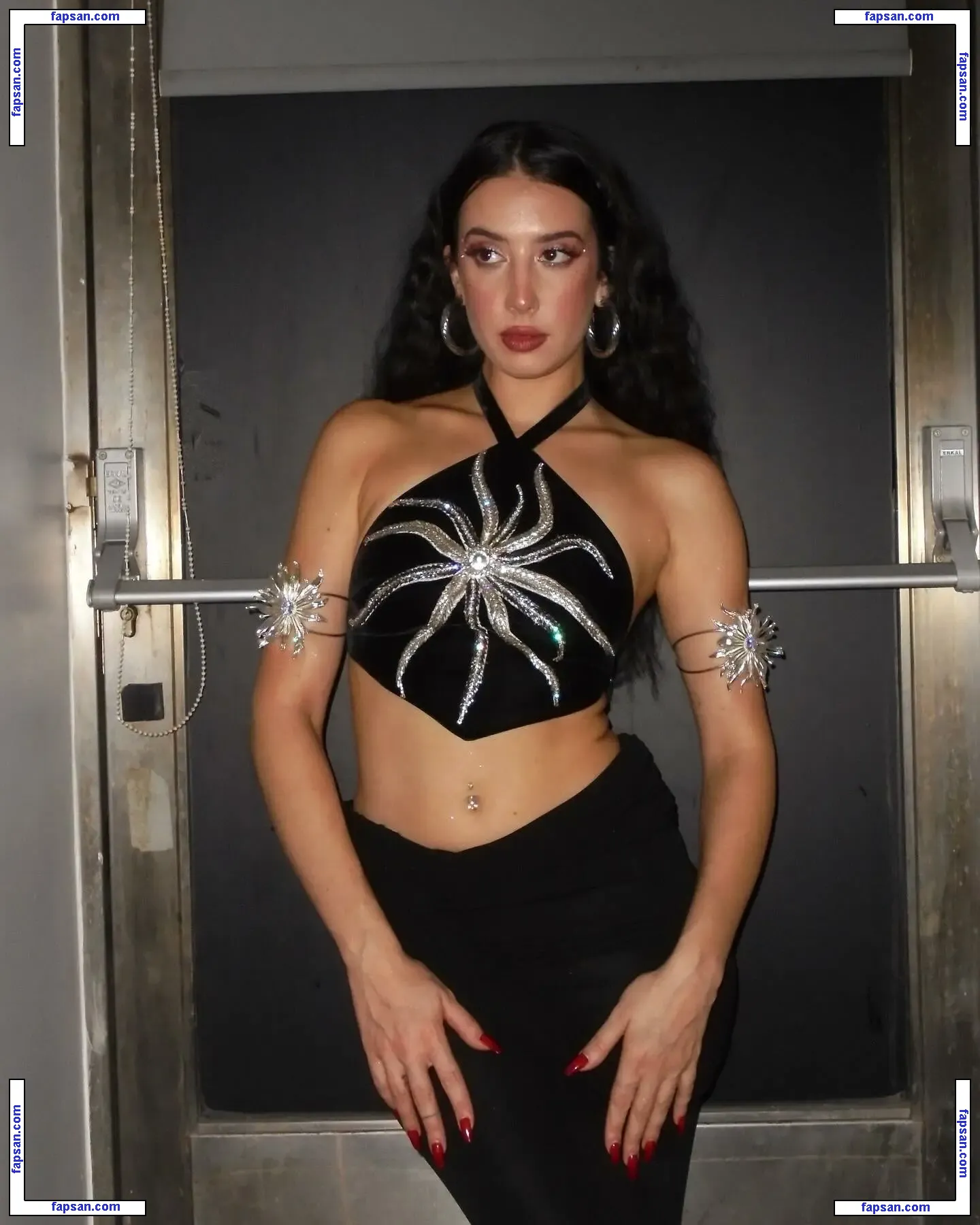 Naika nude photo #0030 from OnlyFans