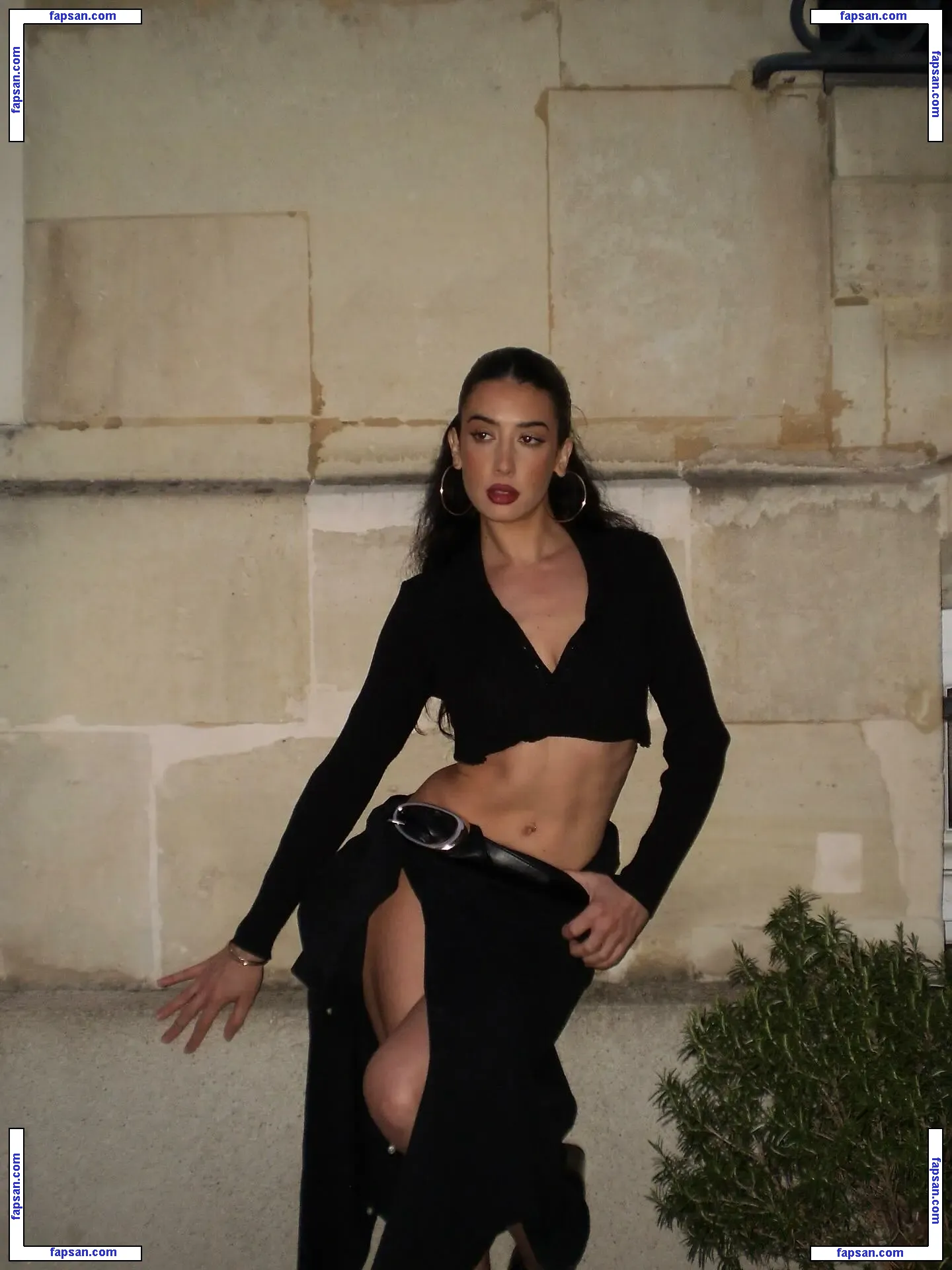 Naika nude photo #0039 from OnlyFans