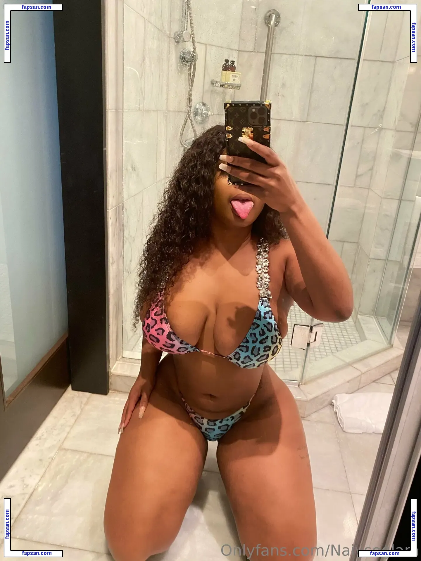 naiysoglamfree nude photo #0027 from OnlyFans