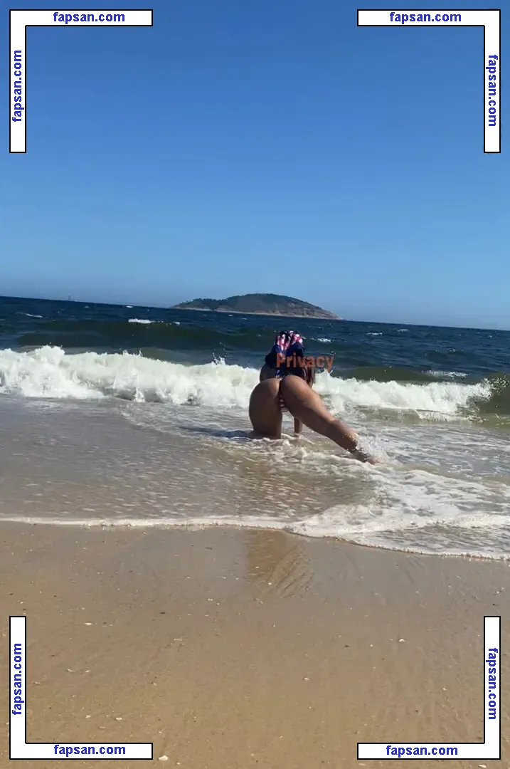 Najla Ferreira nude photo #0013 from OnlyFans