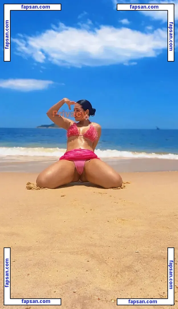 Najla Ferreira nude photo #0014 from OnlyFans