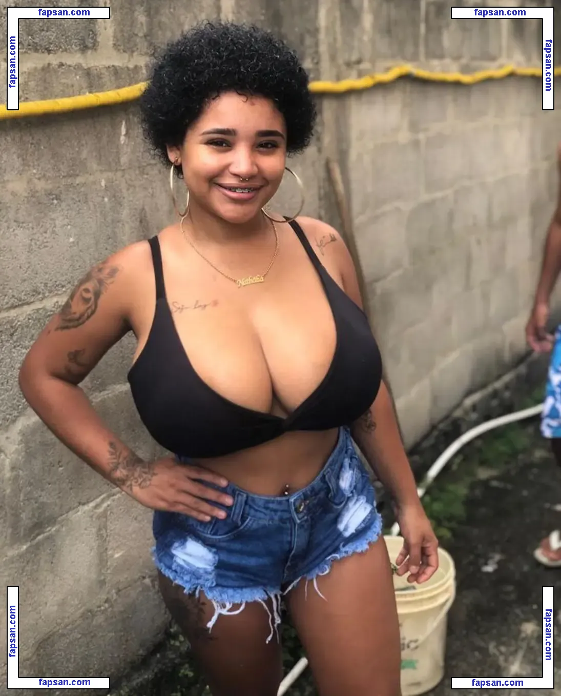 Nanah Rodrigues nude photo #0010 from OnlyFans