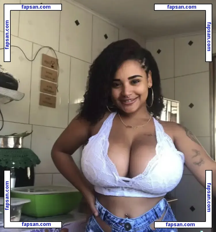 Nanah Rodrigues nude photo #0016 from OnlyFans